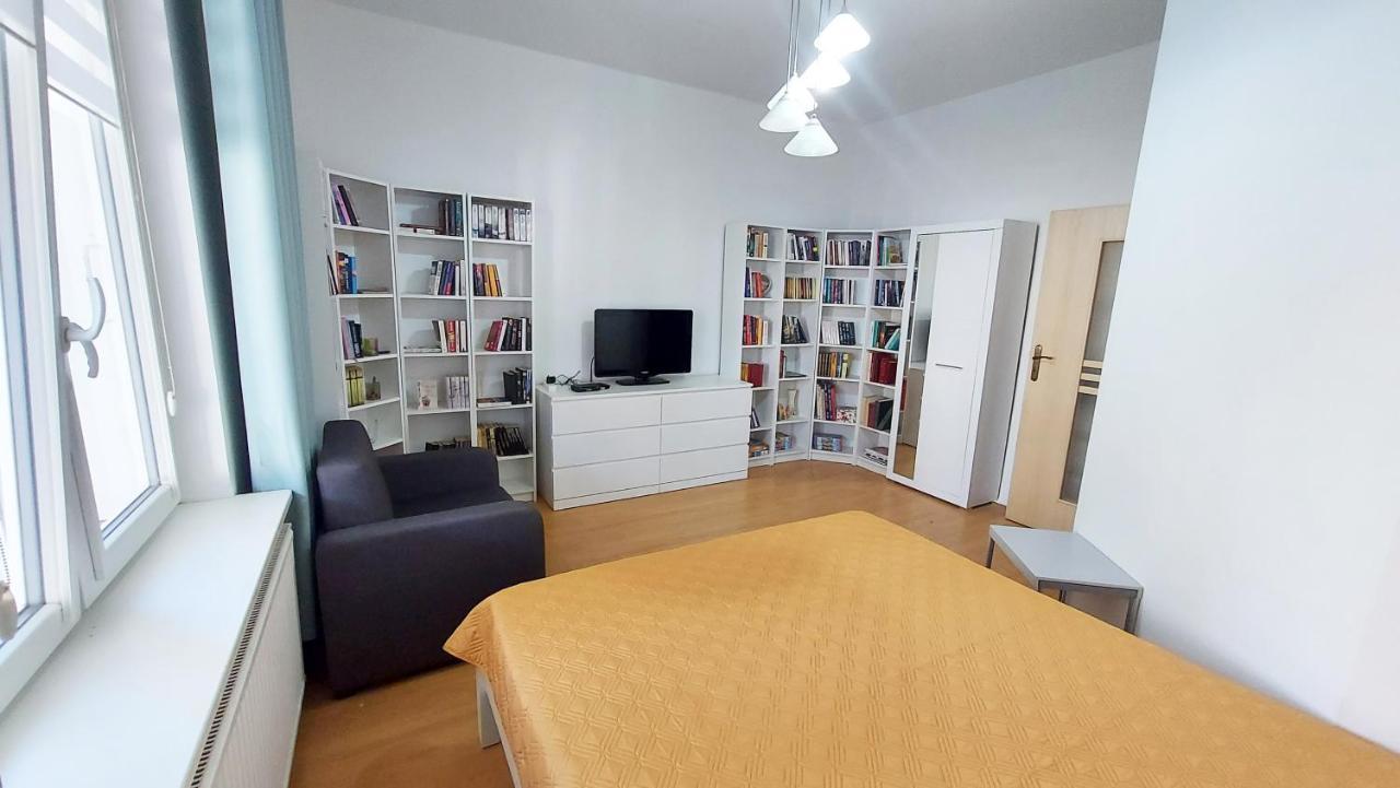Apartament Blisko Morza Kolobrzeg-Podczele Apartment Exterior foto